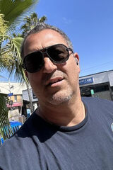 Foto pengguna Robert4563