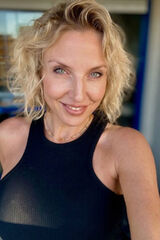 Фото користувача adelheidlyam281984