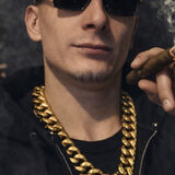 Foto pengguna malyszeksebastian7