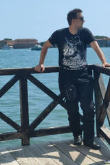 Foto pengguna drnoo333