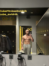 Foto pengguna Dawiddek23