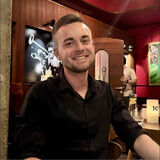 Foto pengguna Damien765432