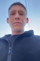 Zdjęcie użytkownika zrfxfkxv5v