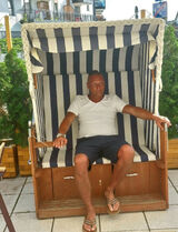 Benutzerfoto ROBEEERT77