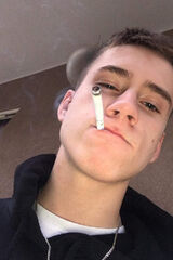 Fotka uživatele rexhyaaa