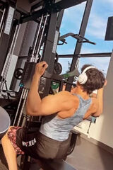 Foto pengguna Antoni01