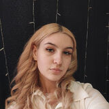 Foto pengguna Anna0121