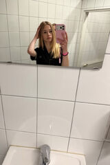 Foto pengguna wikunialalala