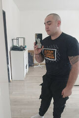 Foto pengguna miki556