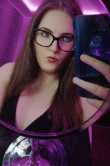 Foto pengguna AsiaLUCover