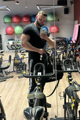 Foto pengguna Danek1947