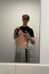 Foto pengguna Kamillxs