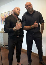 Фотография пользователя PipeBomb