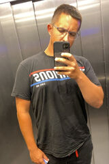 Foto pengguna Arooo00