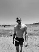 Foto pengguna Piotr697