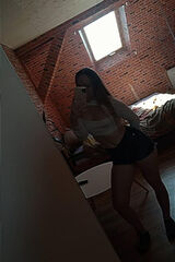 Foto pengguna lili1232000