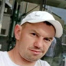 KrzysiekKrzys1987