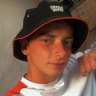 Lucas2002