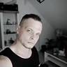 Tomasz858585